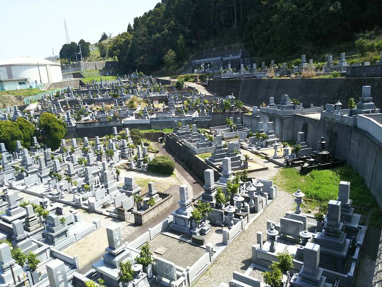 四国中央市営 桃山新墓園