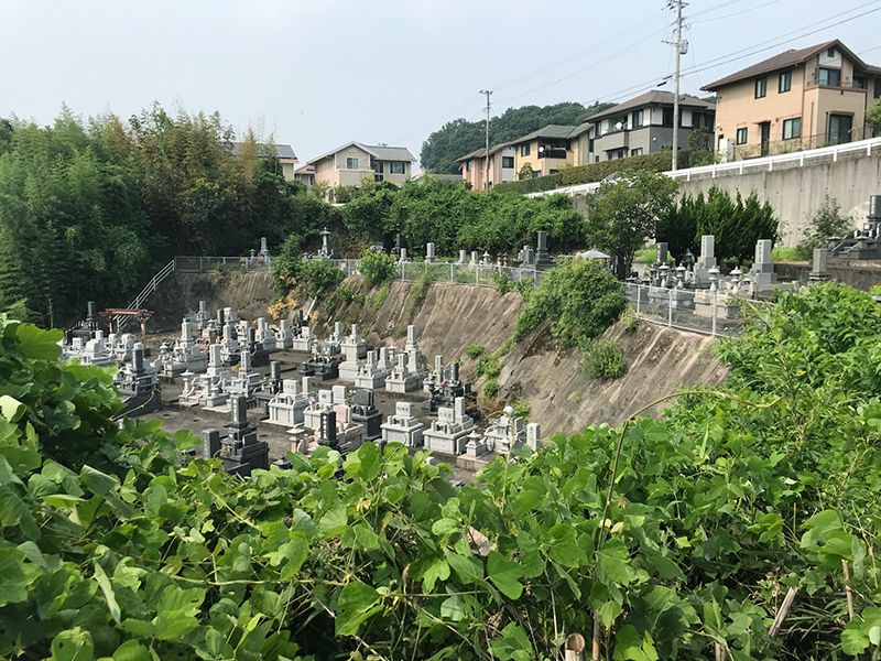 西光寺墓地