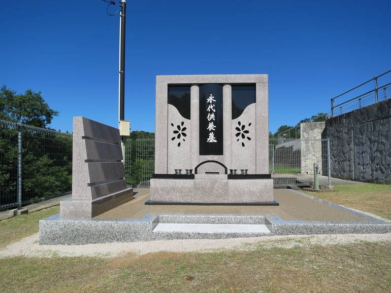 メモリー東出雲墓苑