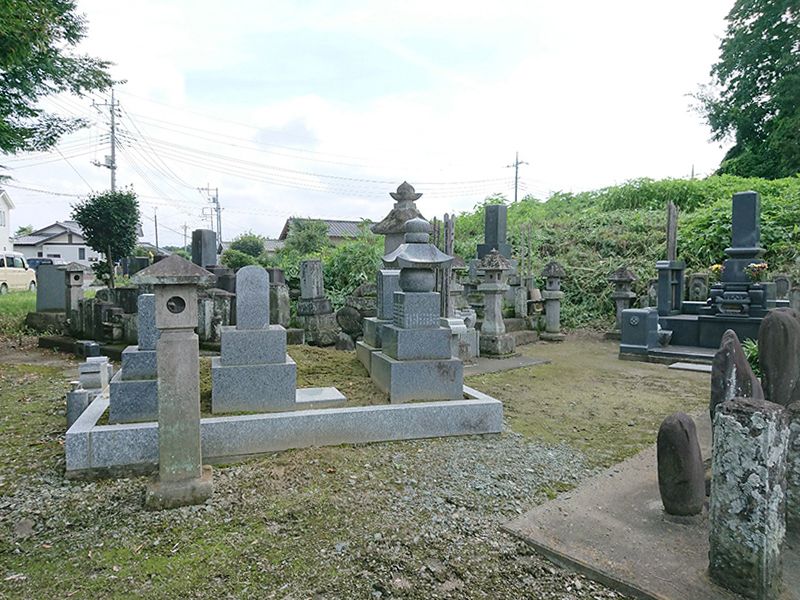 安中下之堀共同墓地