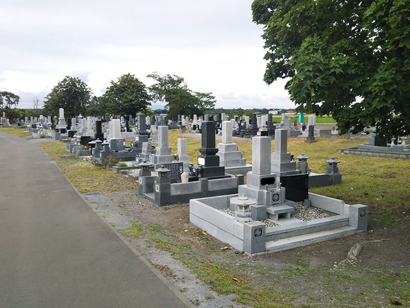 石狩市八幡墓地