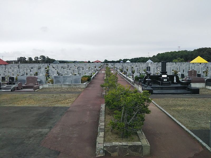 ばらと霊園