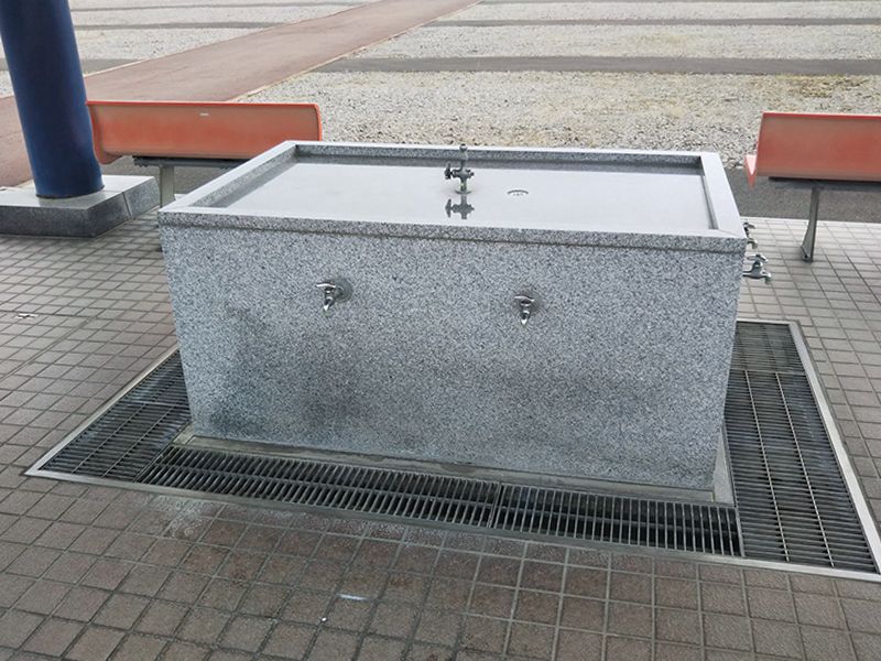 ばらと霊園