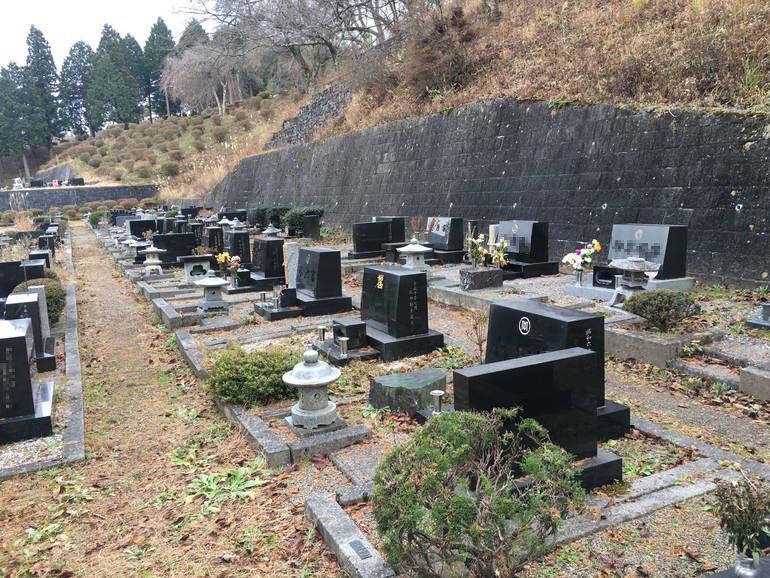 岡谷市営 内山霊園