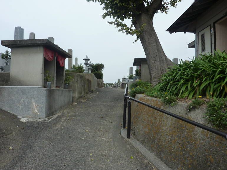 松山市営 垣生墓地