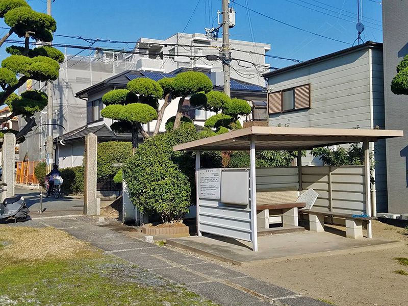 小路・寺内共同墓地