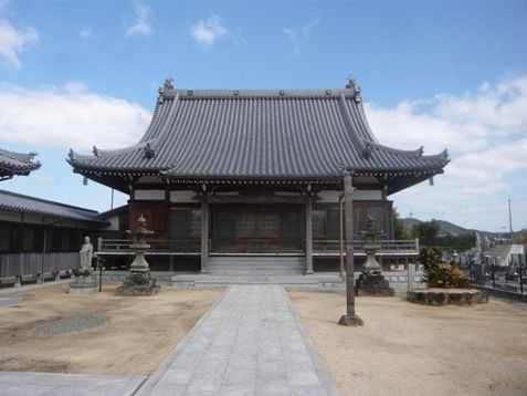 観音寺墓地