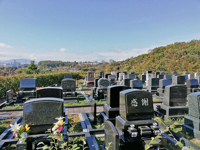 冨鶴浄苑本弘寺墓地