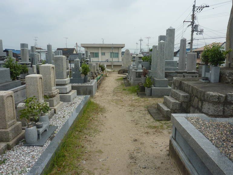 松山市営 垣生墓地