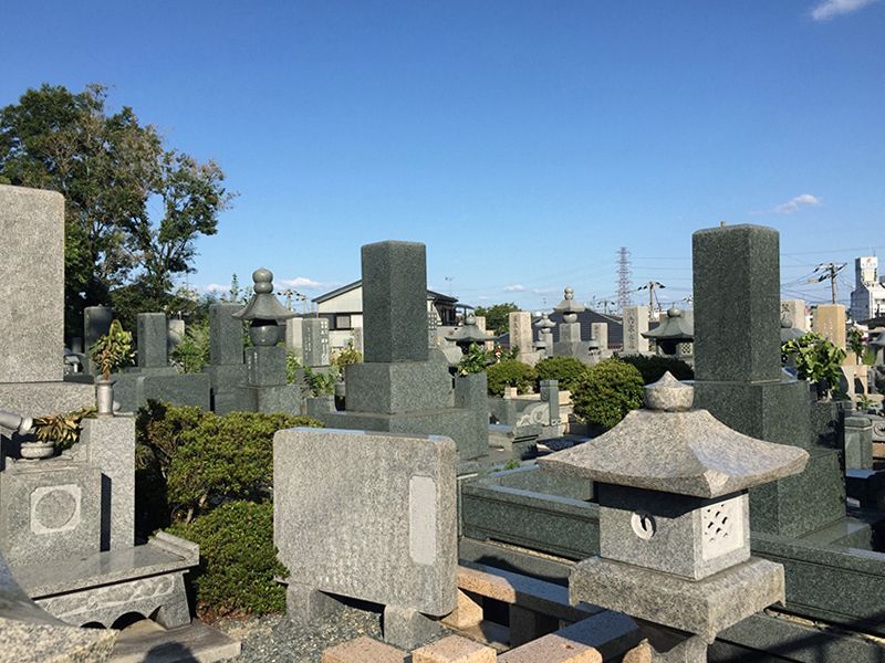 小曽根共同墓地