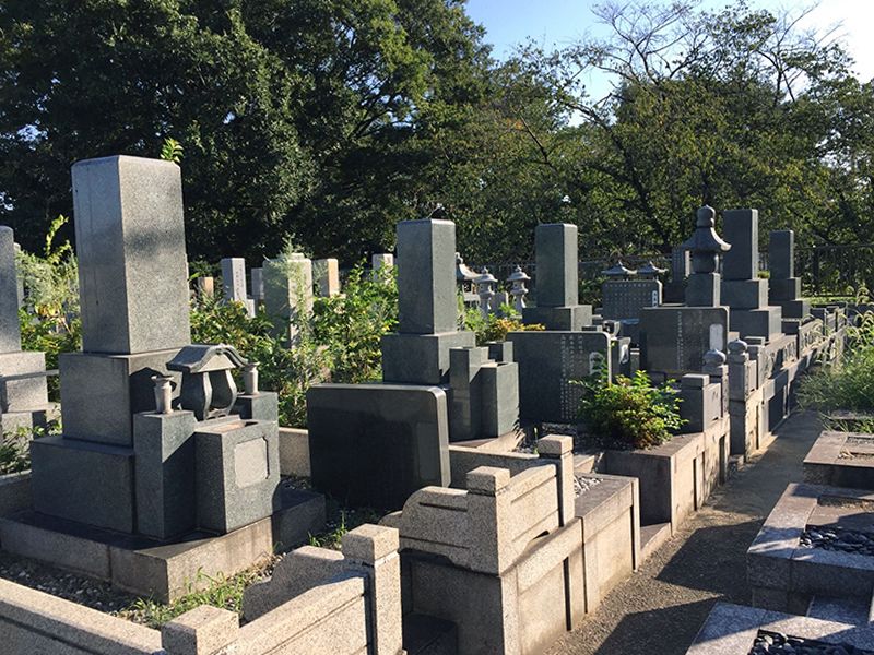 小曽根共同墓地