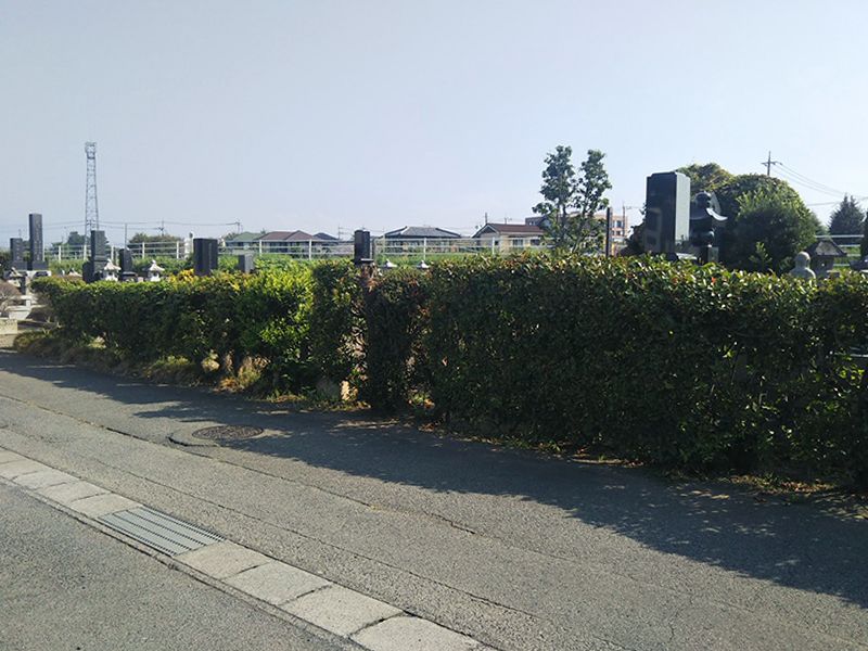 伊勢崎宗高町墓地