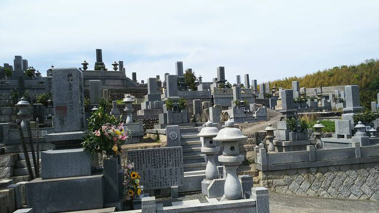 今治市営 樋口墓地