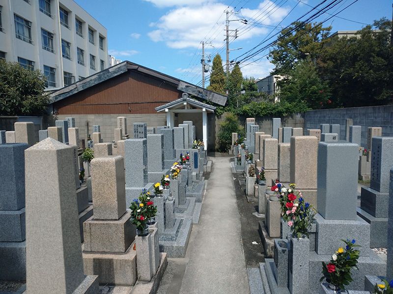 別所墓地