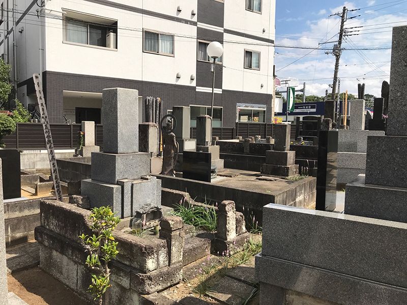 鬼越霊園