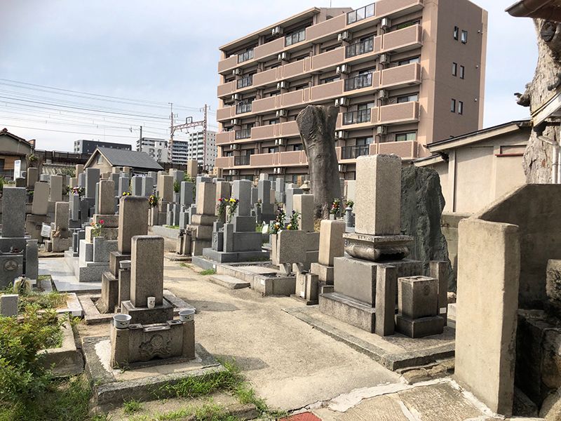 桑津墓地