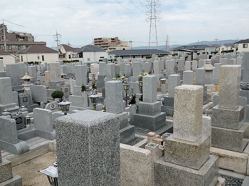 津田霊苑