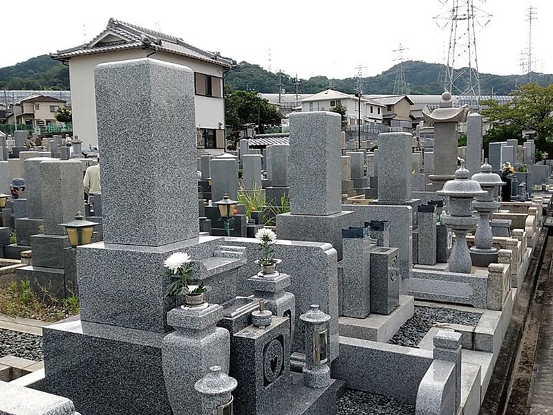 津田霊苑
