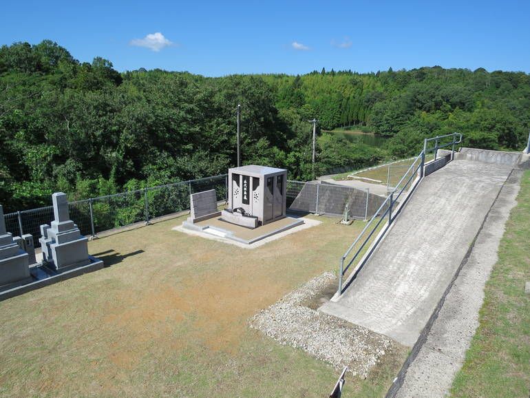 メモリー東出雲墓苑