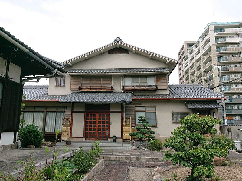 鳳林寺境内墓地