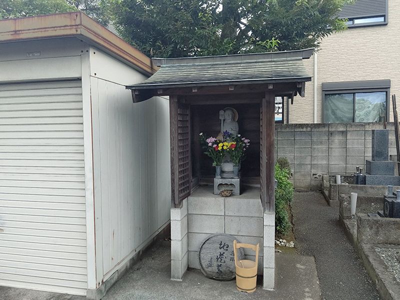 新高円寺 修行寺墓苑