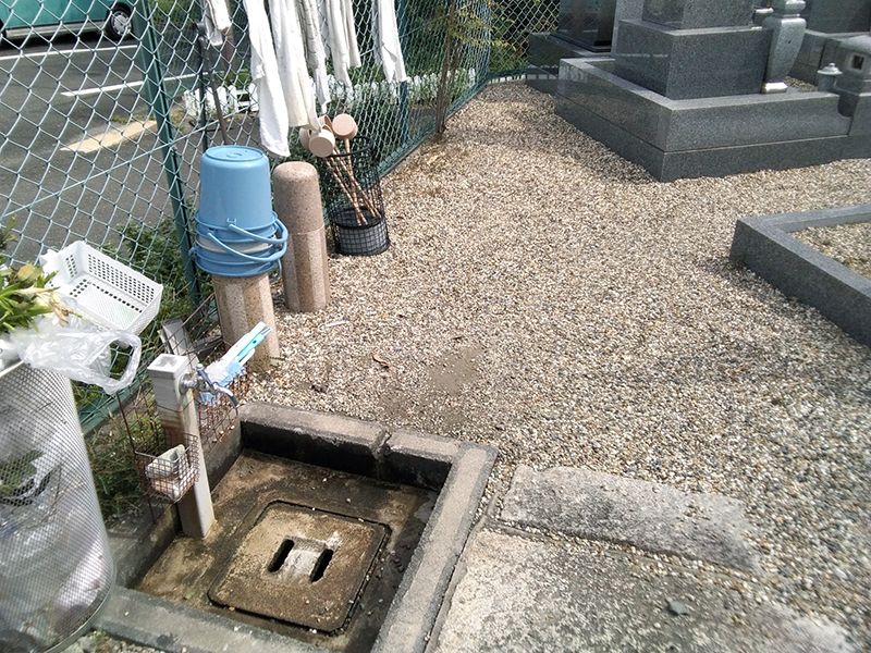 郡家御坊山墓地