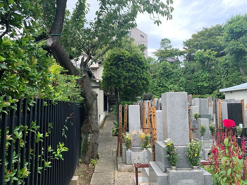 龍泉院