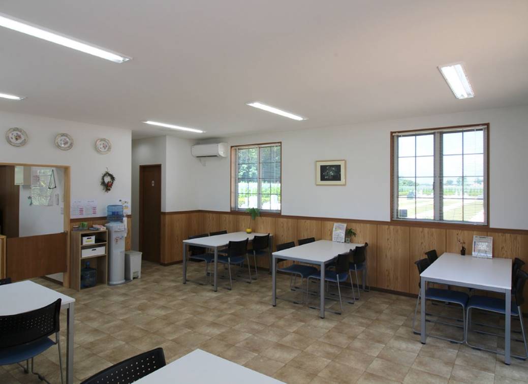 南川越霊園　屋内休憩室