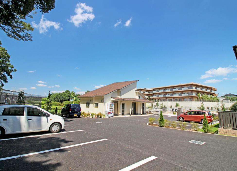 メモリアルプレイス川口の郷の駐車場