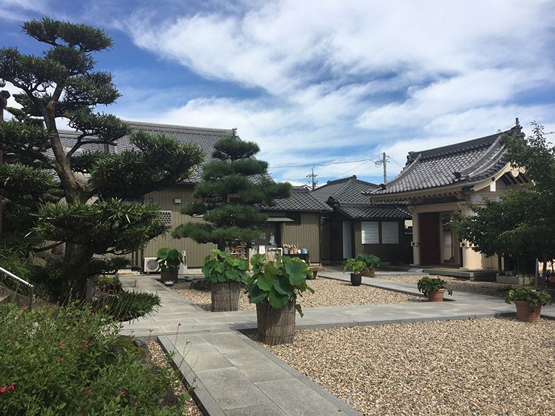 慈徳院