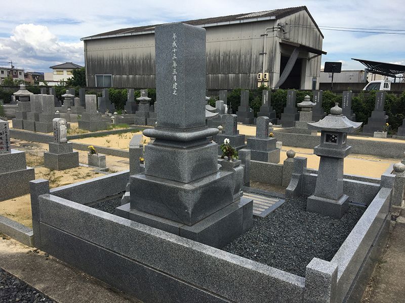 津島瑞專寺霊苑