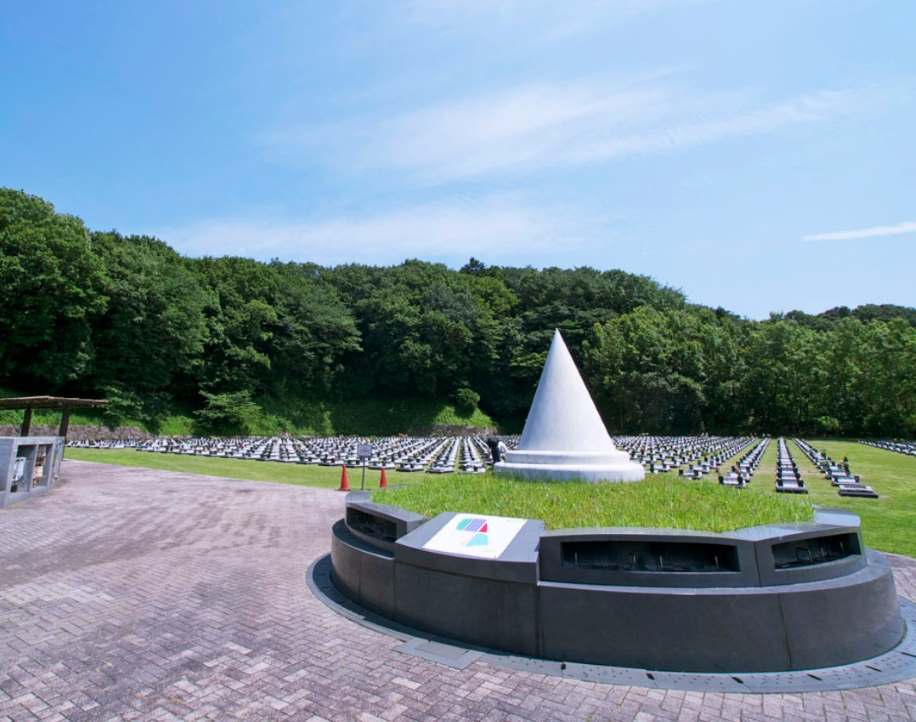 川崎市営 早野聖地公園　自然豊かな園内