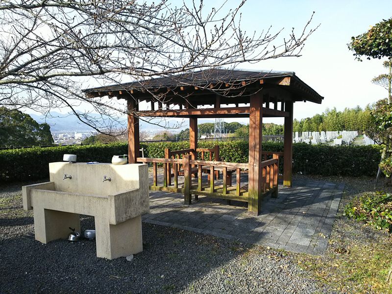 東温市営 志津川墓園