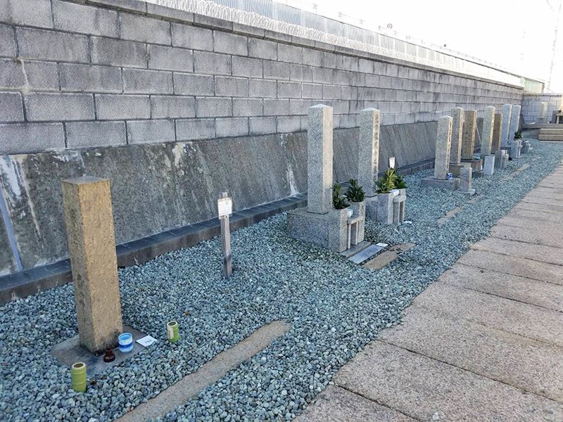 稗島霊園