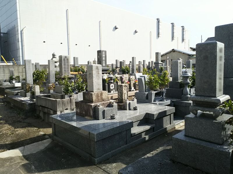 松山市営 小坂墓地