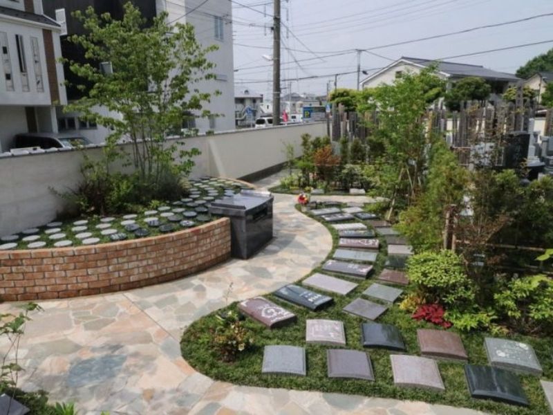 樹木葬「やすらぎ祈りのその」