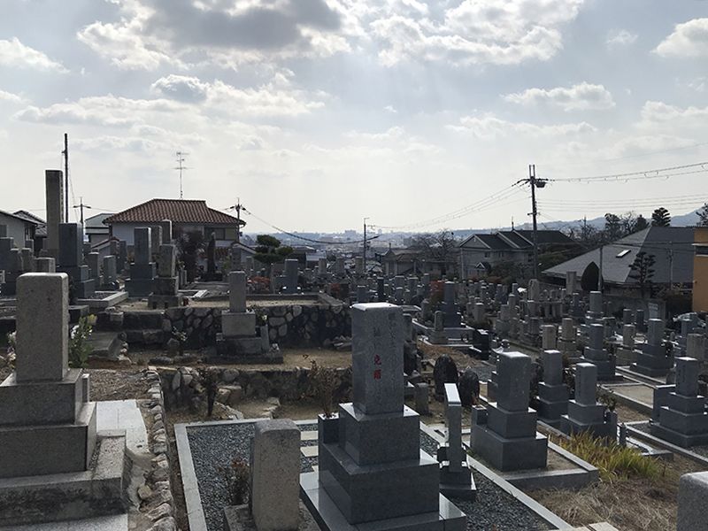 米谷墓地