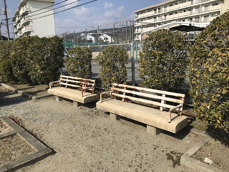 米谷東墓地