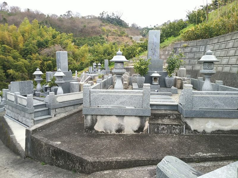 松山市営 平田墓地