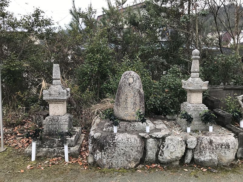 切畑墓苑
