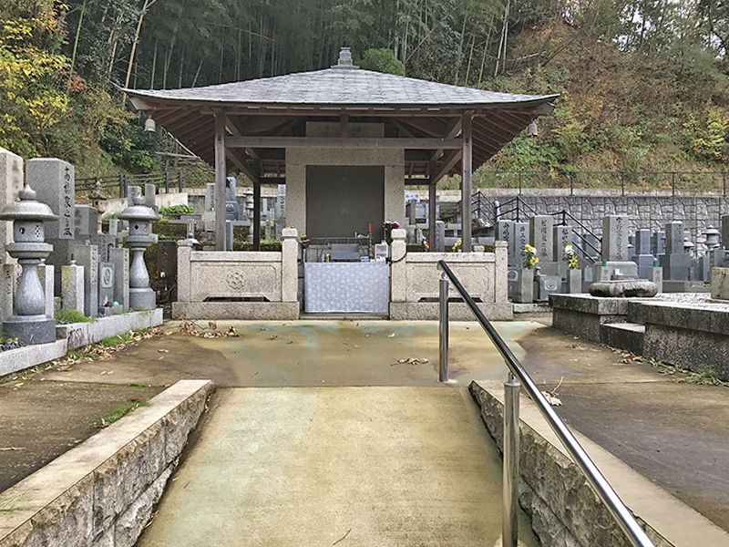 真宗寺墓地