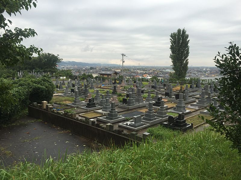 津幡町営 鷹の松南墓地公園