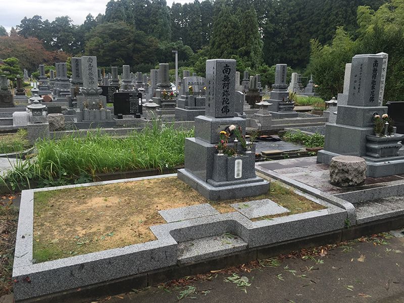 津幡町営 鷹の松南墓地公園