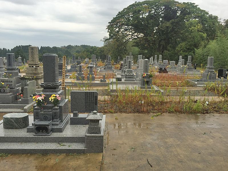 津幡町営 鷹の松墓地公園