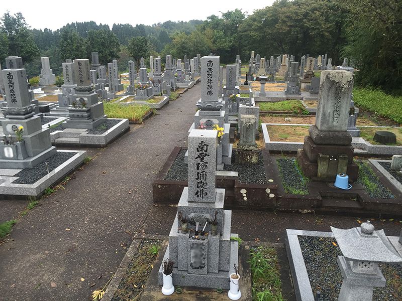津幡町営 鷹の松墓地公園