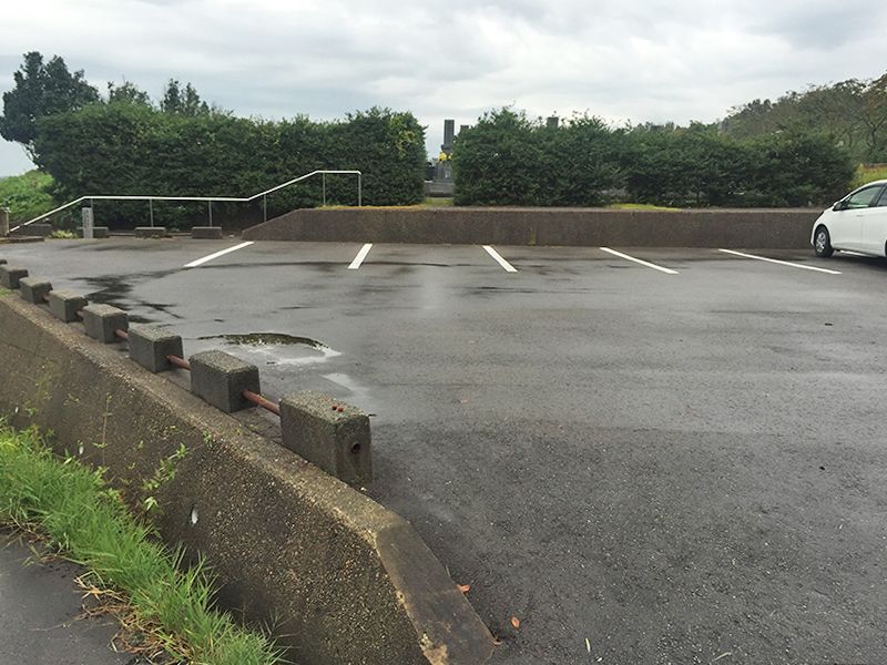 津幡町営 鷹の松墓地公園