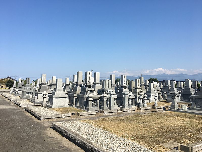 入善町やすらぎ公園墓地