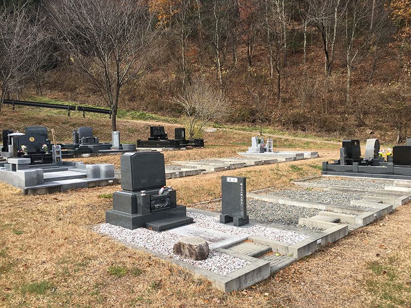 山形村営 なろう原霊園