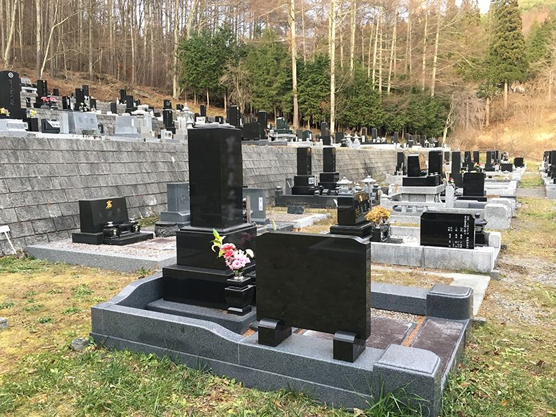 諏訪市営 角間新田墓地