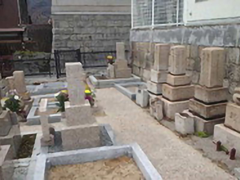 法泉寺春日野墓地